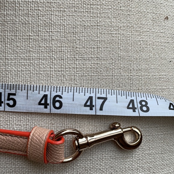 Classy COACH Crossbody Satchel Bag - Picture 15 of 16